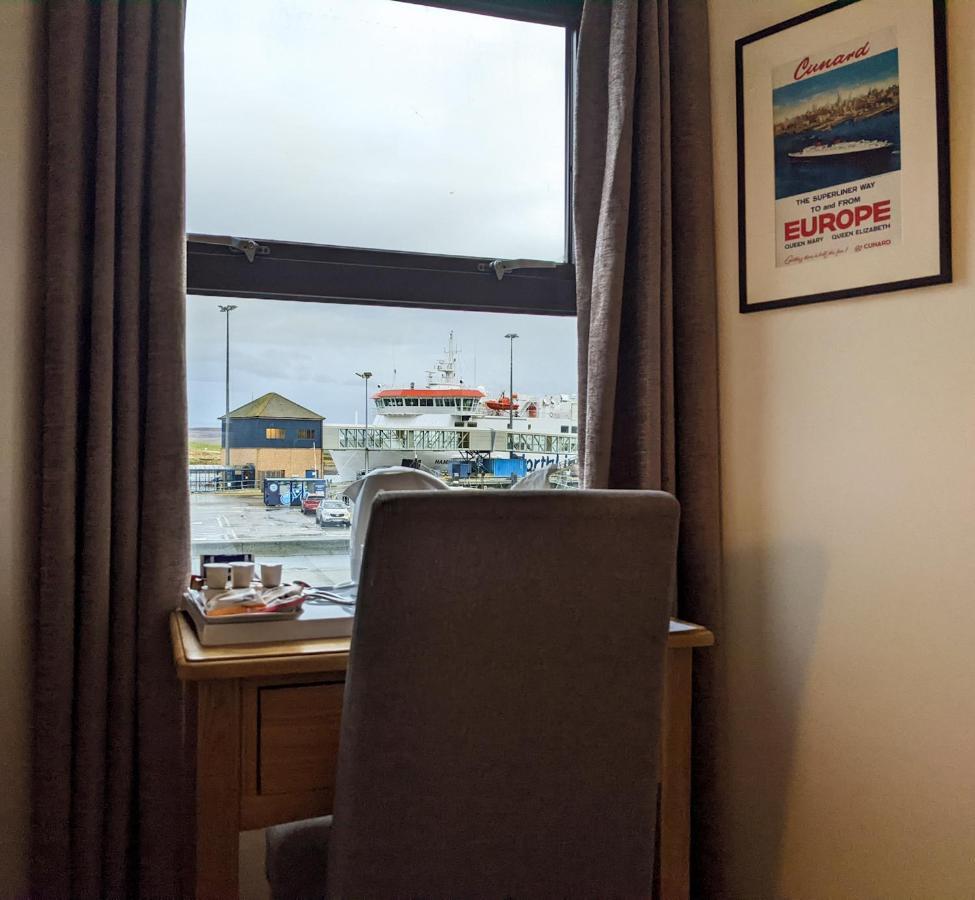 Ferry Inn Стромнесс Экстерьер фото